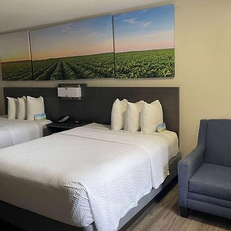 Days Inn By Wyndham Ruston La Exterior foto